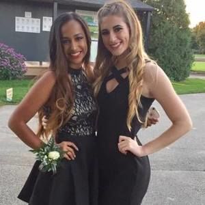 Meet your Posher, Caitlin